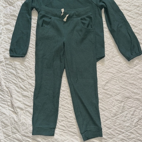 CAT & JACK WAFFLE TWO-PIECE OUTFIT GIRLS (TOP M 7/8) (PANTS 6/6X) - Picture 6 of 9
